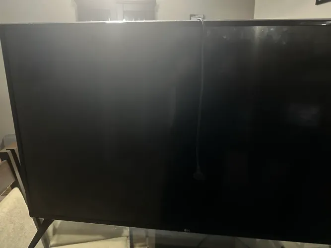 TV LG 49 com defeito na tela