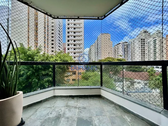 Apartamento à venda AMPLO MARAVILHOSO - Praia das Pitangueiras - Guarujá SP