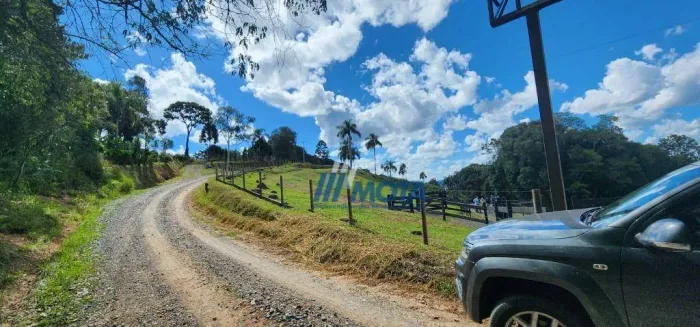 Chácara com 24.466,45 m2 em Campo Largo