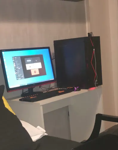 PC Gamer Completo i5 10400F + GTX 1650 4GB + 8GB RAM +  Monitor AOC | Ótimo Estado