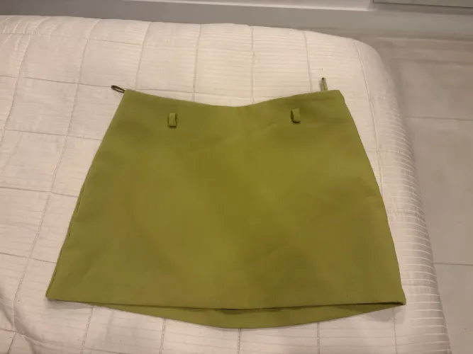 Saia da Zara verde