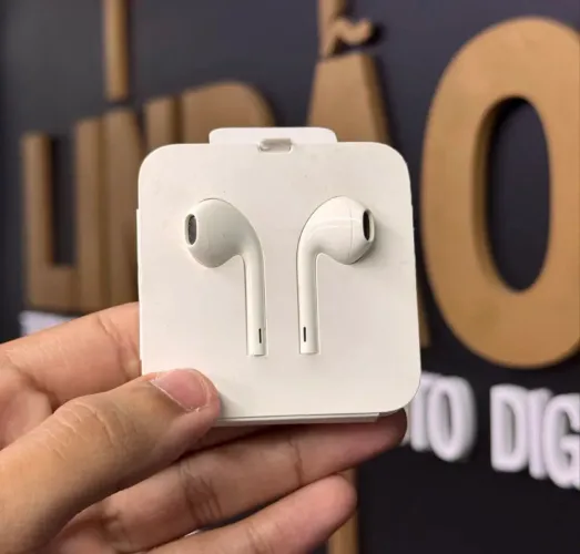 LOJA FÍSICA. FONE COM FIO apple EAR PODS - LIGHTNING ORIGINAL APPLE - RETIRADA IMEDIATA
