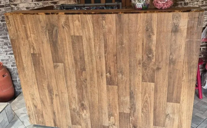 Balcão de atendimento rustico