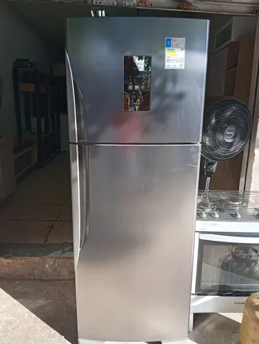 Geladeira inox