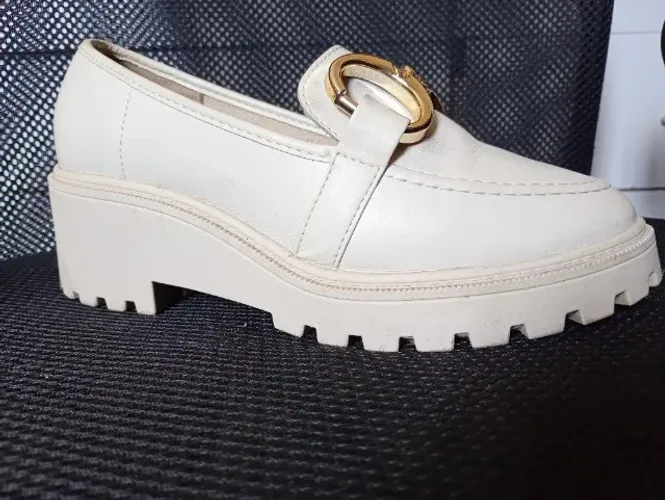 Sapato Mocassim Beira Rio Tratorado GuGi Com Metal Oxford Plataforma Blogueira Leve