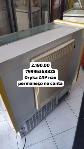 Balcão expositor top.