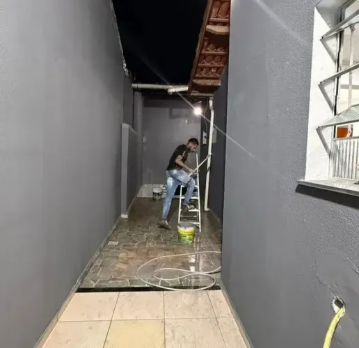 Pintor/ pintura residêncial comercial grades e portões