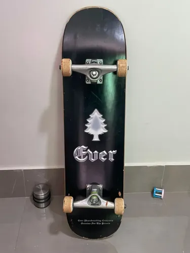 Skate Semi Novo
