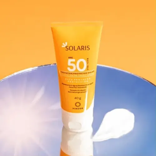 SOLARIS PROTETOR SOLAR FACIAL FPS 50 Hinode previne contra o envelhecimento precoce.