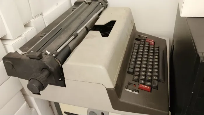Facit T125 Maquina de Escrever Eletrônica