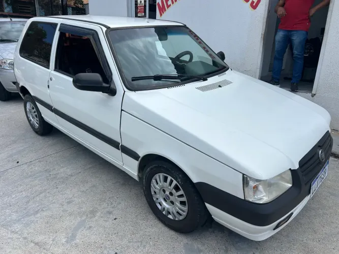 Fiat Uno Mille 1.0 Fire/ F.flex/ Economy 2P 2013