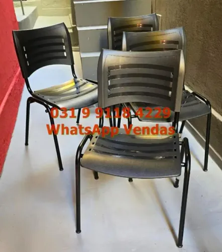 Cadeiras Polipropileno Cor Preta Novas Frete Gratis para BH