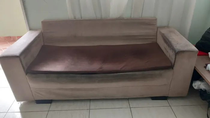 Sofá doação 