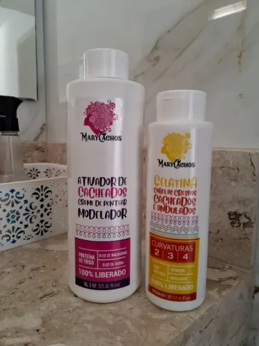 Creme de Pentear e Gelatina(linha de Salão MaryCachos)