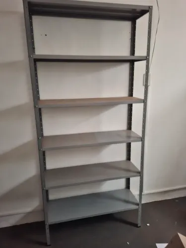 Estante Metálica