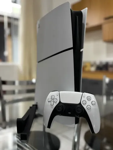 ? PS5 SLIM + CONTROLE ORIGINAL