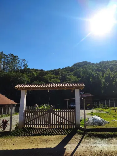 SÍTIO À VENDA EM TRÊS RIACHOS - BIGUAÇU - SC