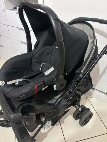 Kit Carrinho de Bebê + Bebê Conforto - Tutti Baby