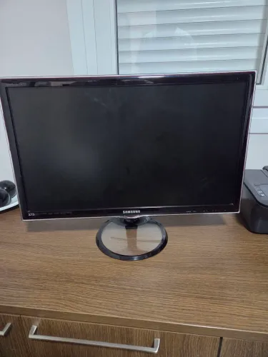 TV/Monitor Samsung 27 LED