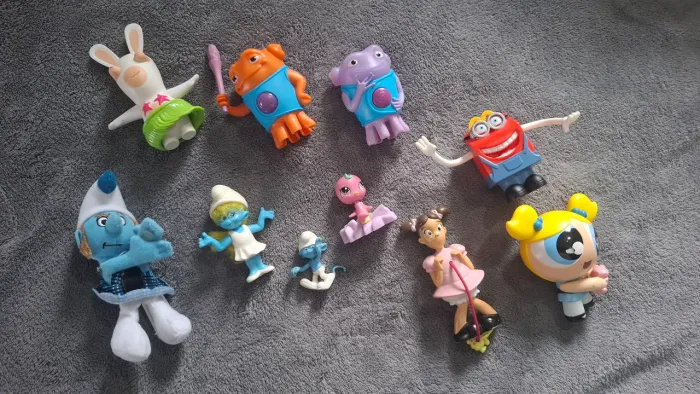 Coleção de Brinquedos Personagens - Mc Donalds