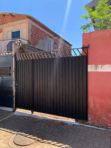 Alugo casa em Vicente Pires