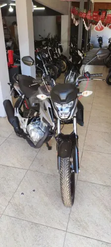 HONDA CG FAN 160 PRATA 2026 Shalon veículos Cariacica