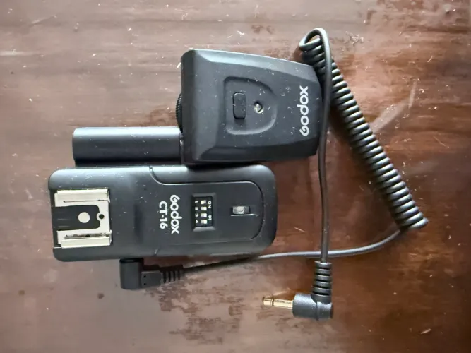 Rádio Flash Godox CT-16 - Transmissor + Receptor + Cabo