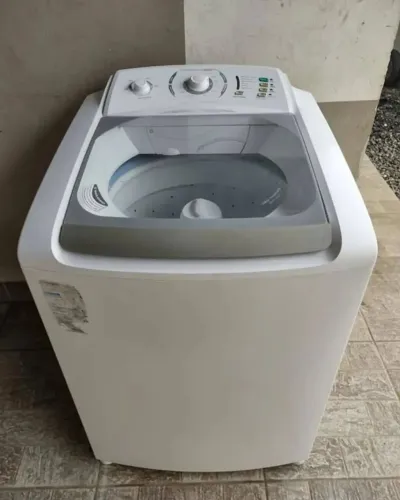 VENDO MÁQUINA DE LAVAR ELECTROLUX 12KG