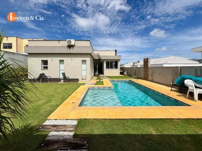 Casa em condomínio em Atibaia