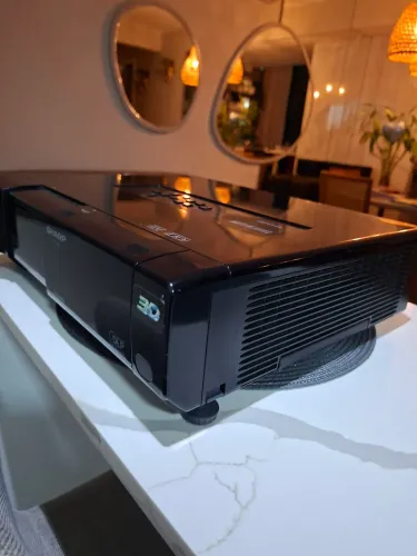 Projetor SHARP 3D