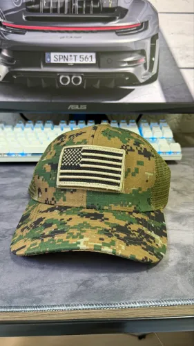 Boné Camuflado USA ?