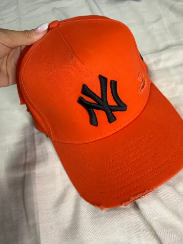 Bone new era novo