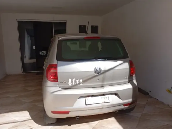 Volkswagen Fox 1.6 MI I Motion Total Flex 8V 5P 2012
