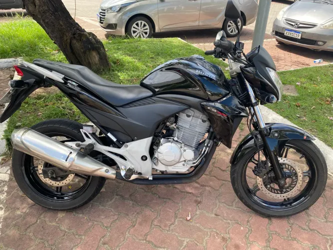 Honda CB 300 