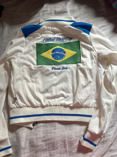 Blusa Planet Girls de País Relíquia 