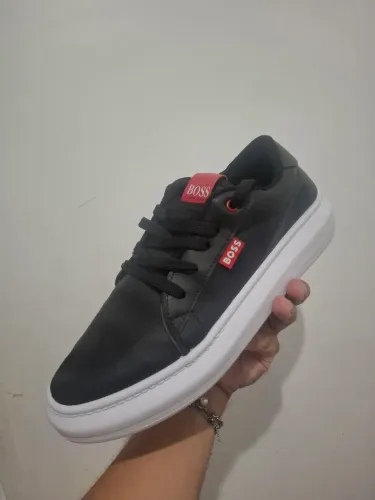 Tênis Masculino Hugo Boss Novo, Tamanho 43