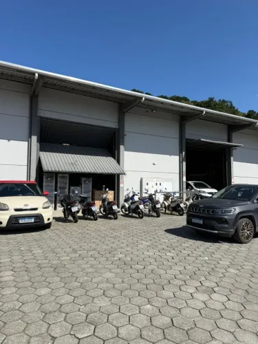 Galpão para locação no Nova Esperança! 1750m²!