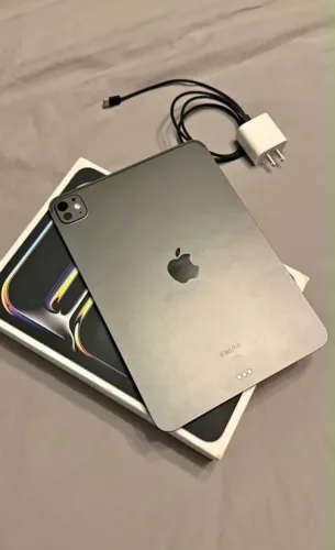 iPad M4 11 pol de 256gb novíssimo