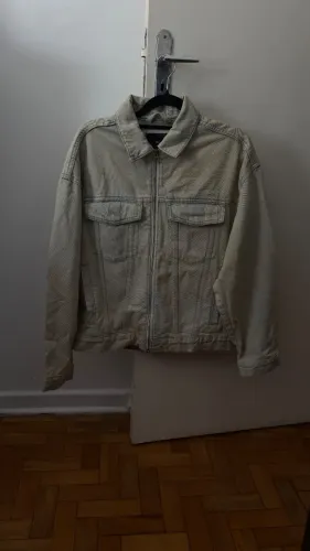 Jaqueta Jeans Trucker H&M LOOSE FIT - Tamanho P