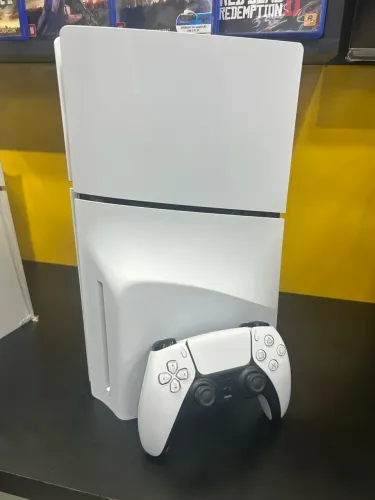 PlayStation 5 Slim Com leitor