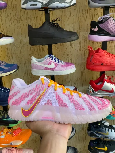 NIKE JA 3 - TAMANHO 46