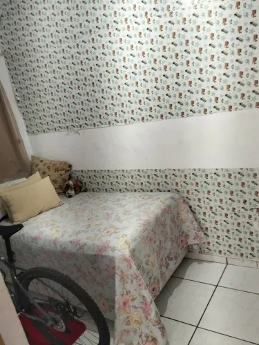 Vendo casa na pavuna proximo a pedreira no lazer próxima a estação de Acari