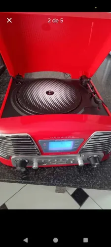 Vitrola toca disco 
