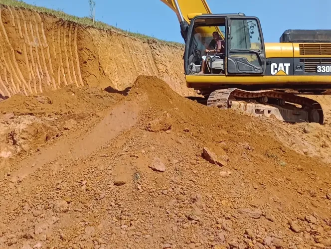 Escavadeira hidráulica 330 d