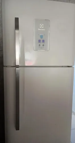 Vende-se geladeira Electrolux 500 litros