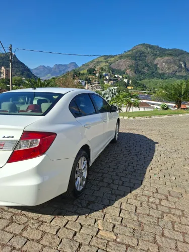 Honda Civic Sedan LXS 1.8/1.8 Flex 16V Aut. 4P 2014