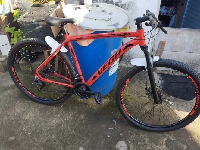 Bicicleta aro 29 alumínio ( nova )
