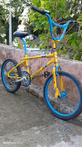 Bicicleta Caloi freestyle aro 20 