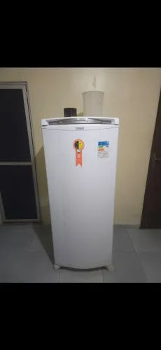 Geladeira Consul muito bem conservada