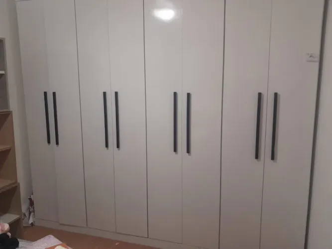 Guarda-roupa 8 portas a venda